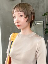 テトヘアー(teto hair) ショートウルフオン眉オリーブグレージュベージュカラーレイヤー