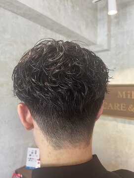 ミリ 府中(Mili) カット×パーマ