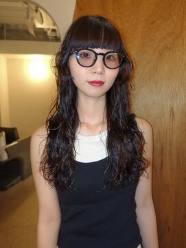 ユー セント(yew scent) レイヤーレイヤーカットレイヤースタイル顔まわりレイヤー