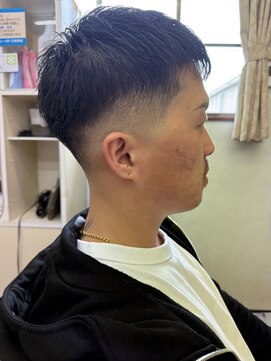 デザミ(Des Amis) クロップスタイル×フェード