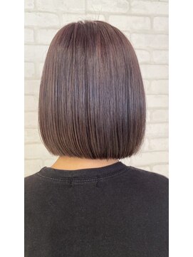 ビス リアン 川口店(Vis lien) くすみベージュマロンベージュ前下がりボブフェザーショート