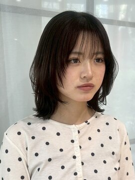 リュミエ ドゥ マッシュ(Lumier de mashu) ミディアムレイヤー/ハッシュカット/ダークアッシュ/梅田／ボブ