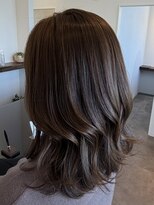 イース シー(ece.sie)&nbsp;くびれミディ× アッシュブラウン