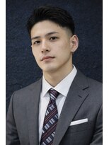 ヨシザワインク プレミアム 横浜 桜木町店(YOSHIZAWA Inc. PREMIUM) 黒髪短髪スーツビジカジ爽やかツーブロ刈り上げ