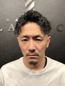 バーバークラシックス(BARBER CLASSICS) スパイキーフェード/スキンフェード/ピンパーマ/メンズパーマ