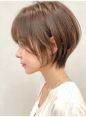 大人可愛いショートカット艶カラー春カラー透明感レイヤー