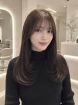 レス(Les.)&nbsp;大人レイヤーカット/白髪ぼかしカラー/20代30代40代