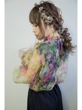 クラウン ヘアー(CLOWN hair) 編みおろし