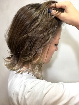 オースト ヘアー ステラ 新宿店(Aust hair Stella) ペールグレージュインナーグラデーション