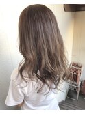 グレージュ