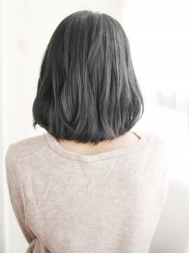ヘアメイク ナル(hair make nalu) かきあげ前髪の大人カール