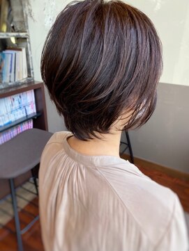 ヘアーメイク アチャ(hair make accha) 30代/40代にもオススメひし形ショート