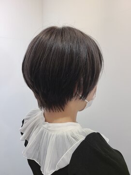 カリン 鶴見店(carin) グレージュ×ハンサムショート