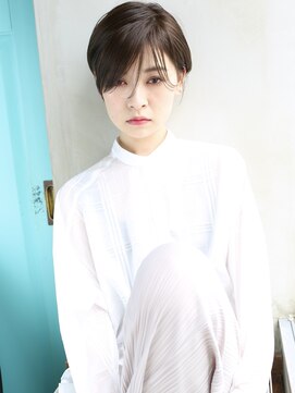 バース(BIRTH) 天神【BIRTH】似合わせカット・斜めバングハンサムショート