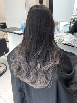 アライブ キチジョウジ(ALIVE Kichijoji) シルバーグレージュグラデーションカラー