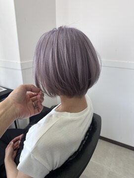 ルービック 江坂(Rubik's) ホワイトラベンダー