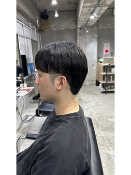 ラック(LUCK) ダウンパーマ/アッシュブラック/カルマパーマ/ベリーショート