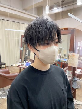 ハピネス 王寺店(Happiness) 刈り上げショート アッシュカラー ハンサムショート