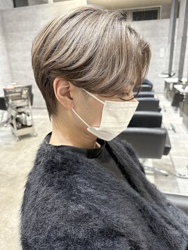 アミ(Ammi) ◆メンズヘア/マッシュ/センターパート/ウルフ/ツーブロック