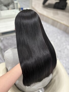 ナビ 金沢駅前店(navi) ピンピンにならない縮毛矯正♪