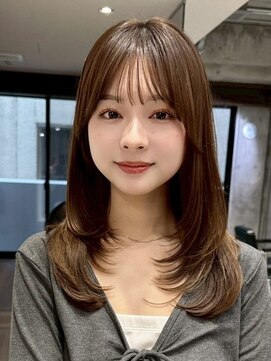 ファルベ(Farbe) 黒髪/オリーブグレー/小顔に見せるヘア/ココアベージュ/レイヤー