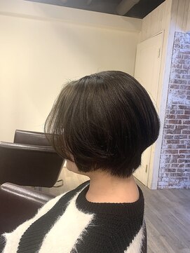 アンプリュス リアン(1+ Unplus lien) くびれショート