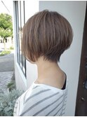 大人可愛い小顔ショートボブ