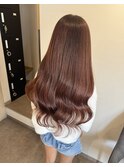 ピンクベージュ