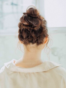 プロデュース 相模原店(Produce) センターパート☆くせ毛風☆お団子アレンジ