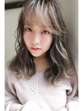 ルシア(Lucia) 【Lucia】グレージュ×アプリエカラー