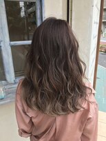 エイミーバイアフロート(amie  by afloat)&nbsp;◆垢抜けロング！シアーグレージュグラデーション