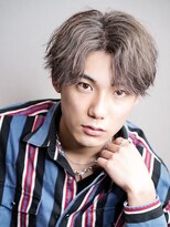 スキル(SKILL)&nbsp;センターパート×ミルクティー