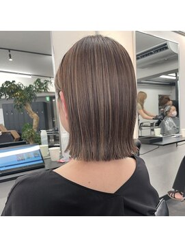 ジルブラン 国分寺(JIL BLAN) 大人ショートヘア/ハイライトカラー/イルミナカラー[国分寺]