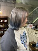 グレージュ×ブルー