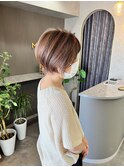 白髪ぼかしショート