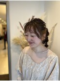 お呼ばれスタイル、ツイン編みおろし