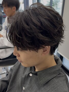 ネクスト 渋谷(NEXT) MEN’S HAIR/サーフカール/刈り上げセンターパート/渋谷