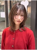 ミディアムレイヤーくびれボブ