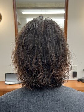 ザデイトウキョウ 表参道 青山(THE DAY TOKYO) MEN’S/サーフカール/刈り上げセンターパート/表参道駅/青山