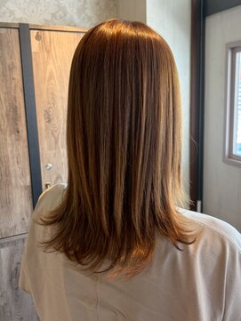 ナフィ バイ エイム 町田店(Nafie by eim) 可愛いも綺麗も叶う/ミディアムレイヤー/ハニーベージュ/抜け感
