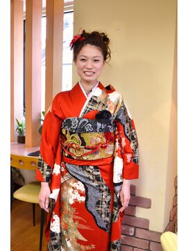 美容室リプル 編みこみカールアップ