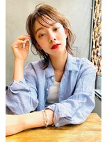 メーヴェ(Mowen) mowen×外ハネミディアム×ラフウェーブ×モカベージュ