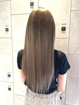 ニーナ ヴィジョン(NINA visioN) #プルエクステ#グラデーション