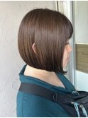 くすみベージュ×前下がりボブ¥11900
