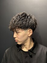 <理容室>メンズ　パーマ　ツイストパーマ　ツイスト　スパイラル