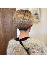 ロフ ヘアー アンド エステ(rof Hair&Esthe) ハンサムショート