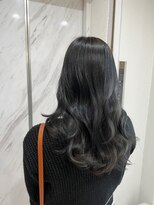 ネウィ 川崎(newi)&nbsp;丸型卵形韓国風顔まわりレイヤーカットエアリーロング美髪川崎