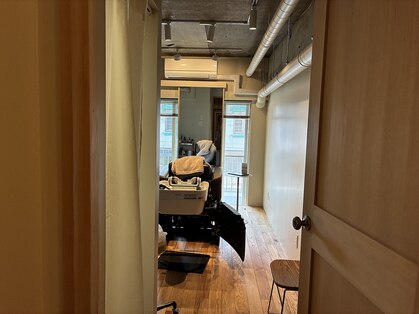 フリーサロントイロヌック(free salon toiro nuk)の写真