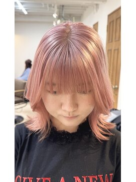 マニア(mania.) レイヤーカットパールピンクトリプルカラーケアブリーチホワイト