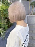 ホワイトブロンド/ハッシュボブ/パールベージュ/エンドカラー